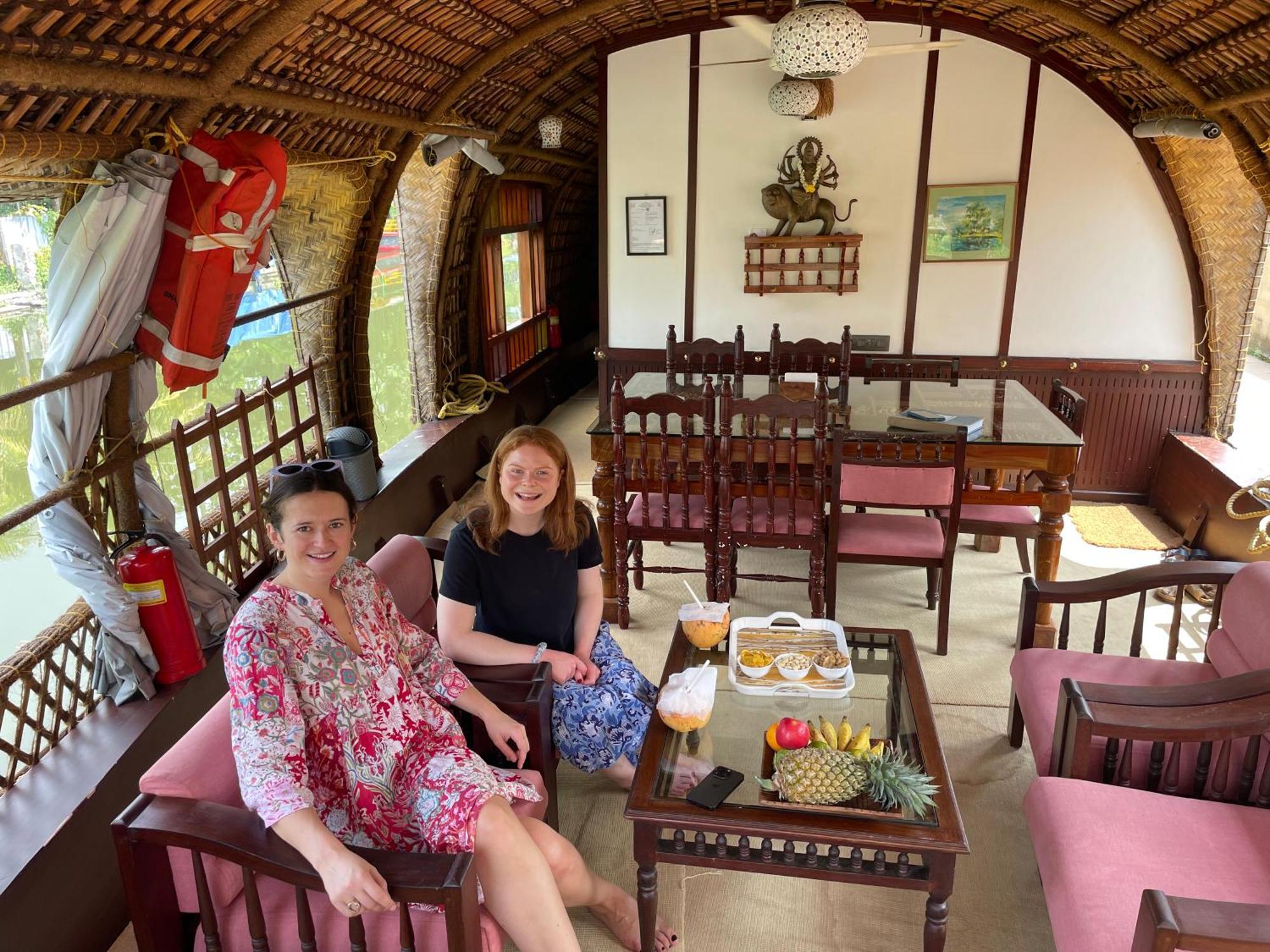 Thara'S Houseboat Hotell Alappuzha Eksteriør bilde